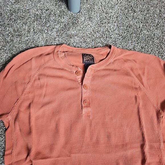 Lucky Brand Salmon Color Size Medium Cable/Waffle Knit Long Sleeve Thermal - Picture 4 of 8
